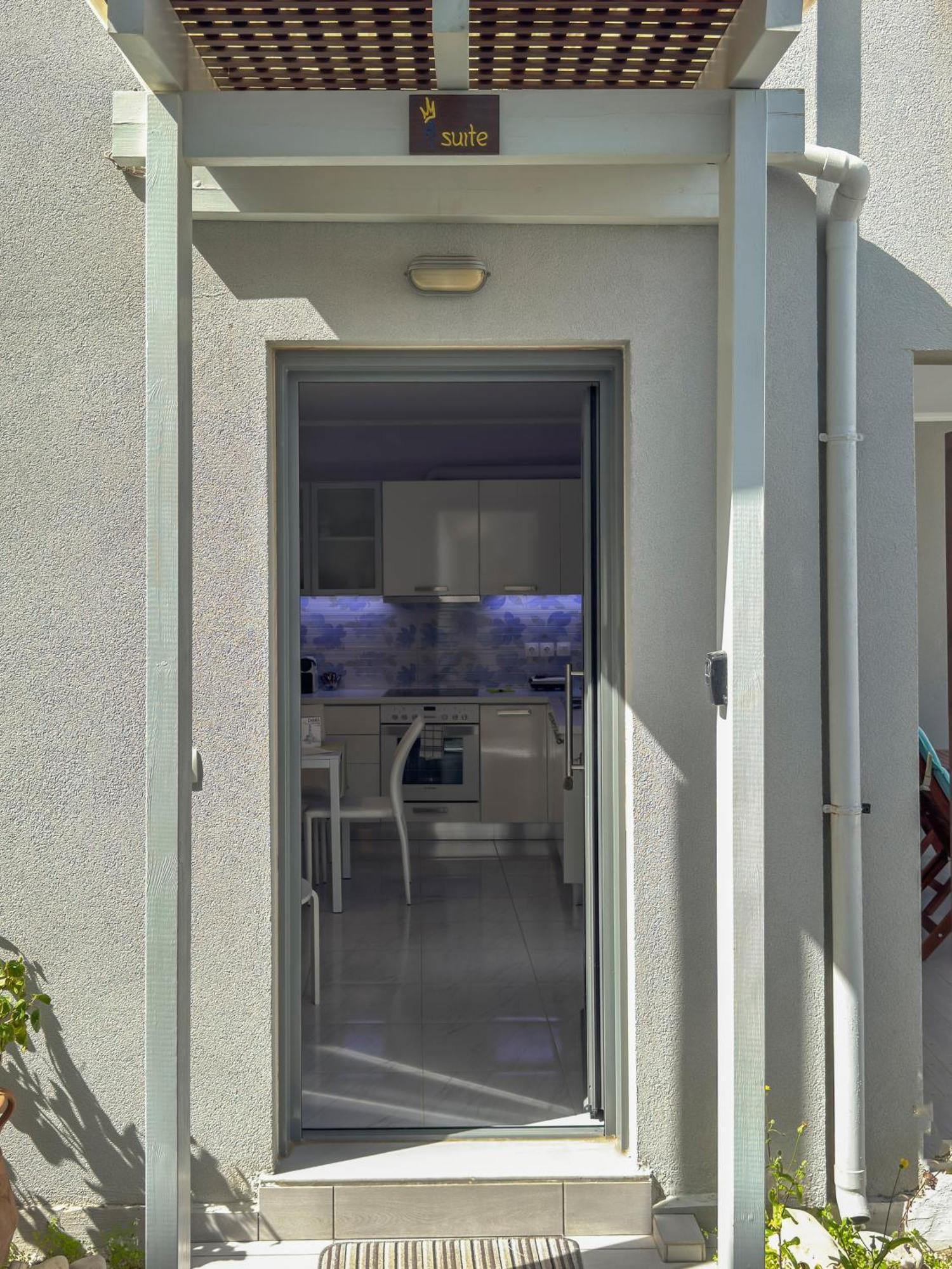 Alisahni Villa & Suite Kato Daratso Exterior foto